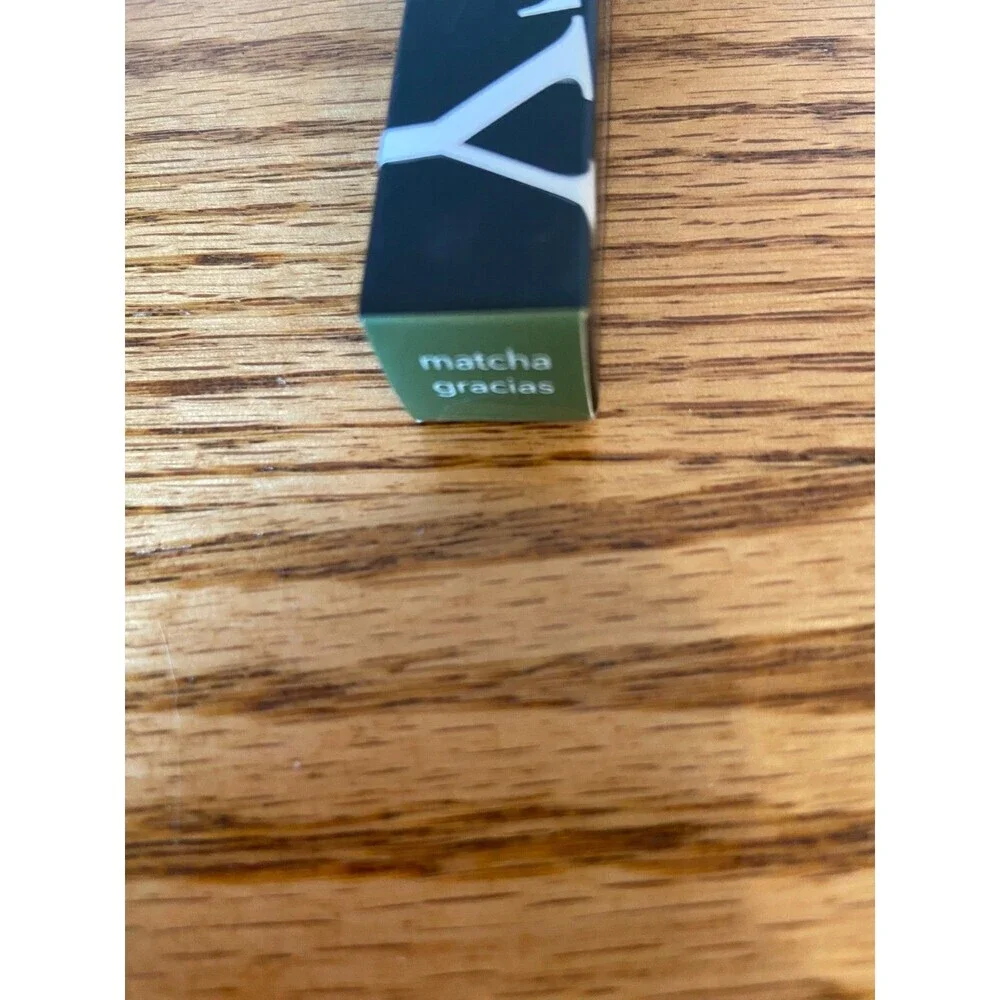 Karity Liquid Lipstick THE MATTES MATCHA GRACIAS Green HTF New